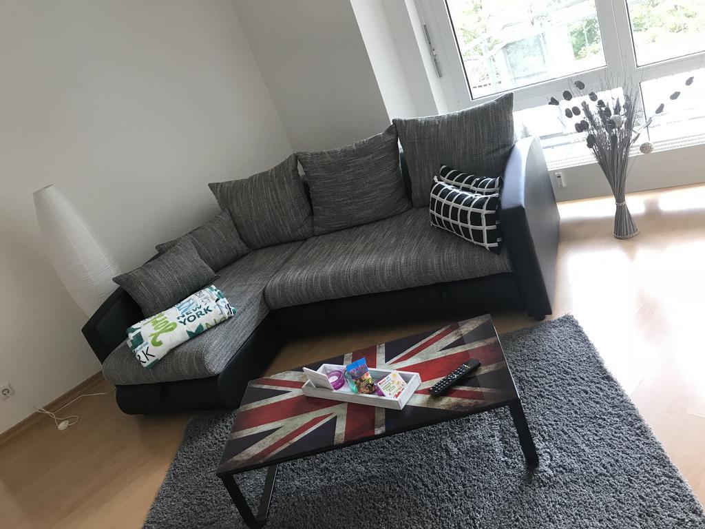 Ferienwohnung Am Clara Park Leipzig Buitenkant foto